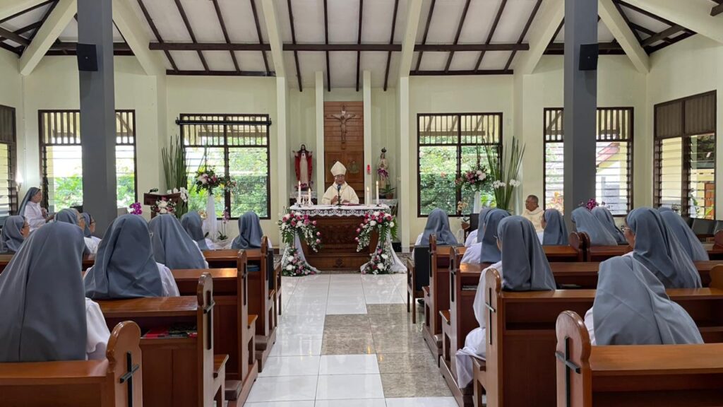 Menghidupi Ekaristi dalam Komunitas dan Karya